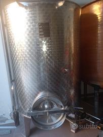 serbatoi cisterne vasche vino acciaio vetroresina