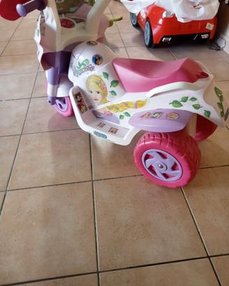 Scooter elettrico da bambina