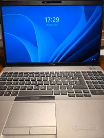 DELL Latitude 5511 15.6″ i7-10850H RAM 16GB SSD 1T