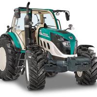 Trattore agricolo