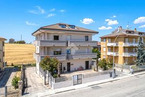 LABORATORIO A PORTO SANT'ELPIDIO