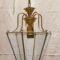 Lampadario a forma di lanterna