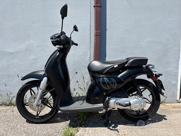 Aprilia Scarabeo
