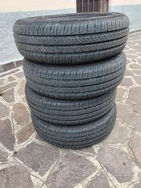 Gomme auto 165/65 R15 81T