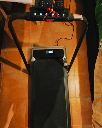 Tapis roulant pieghevole 