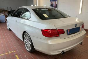 BMW 335 Coupè 305CV MANUALE! NAVI ! TETTO! BIANC