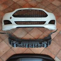 Fiesta mk7 st line paraurti diffusore