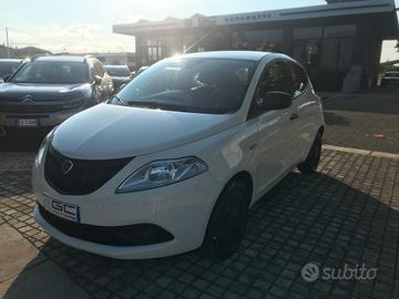 Lancia Ypsilon 1.2 69 CV 5 porte S&S Elefantino Bl