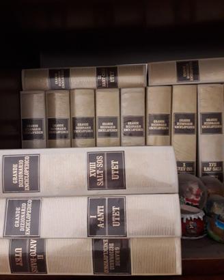 Enciclopedia circa 20 volumi completa libreria