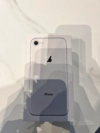 iPhone 8 b 64GB