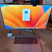MacBook Air i5 con monitor HP nuovo