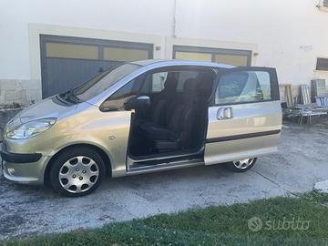 Peugeot 1007 1.4 HDi (2006) – OK Neopatentati