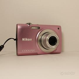 fotocamera Nikon Coolpix s2500