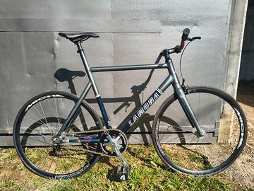 LaMona Stellar criterium edition scatto fisso