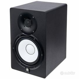 YAMAHA HS7 studio monitor powered