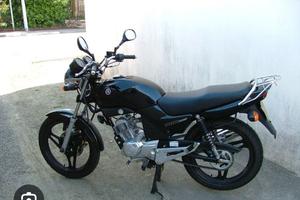 Yamaha ybr 125