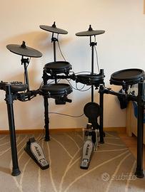 Batteria Alesis Nitro Mesh Kit