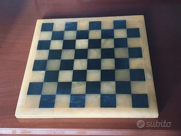 Scacchiera in alabastro artigianale di volterra