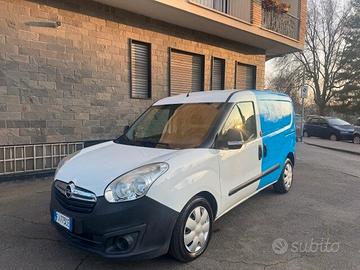 Opel conbo anno 2017 euro 6b