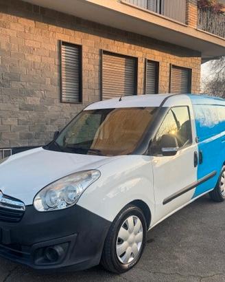 Opel conbo anno 2017 euro 6b