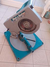 sega angolare Black Decker