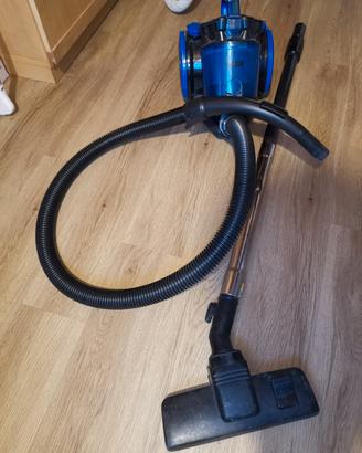 Aspirapolvere INCONTRO (Bennet) da 800W