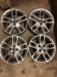 Cerchi in lega fiat punto