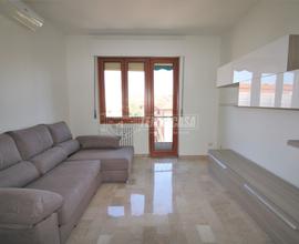 BILOCALE CON TERRAZZO, CANTINA E SOLAIO