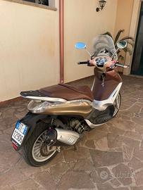 Piaggio Beverly 300