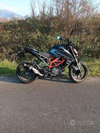 KTM DUKE 125 anno 2022