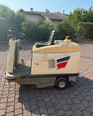 Spazzatrice industriale professionale