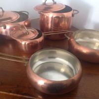 Pentole rame set per cucinare vintage