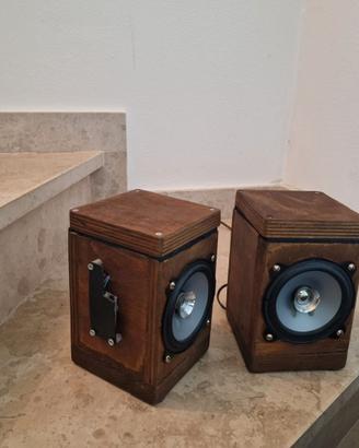 Casse Bluetooth Artigianali in Legno