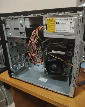 computer da ufficio inutilizzato