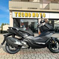 ADX 300 - SYM * TUO DA 120e/mese