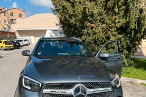 Mercedes Benz GLC 220 D 4 Matic