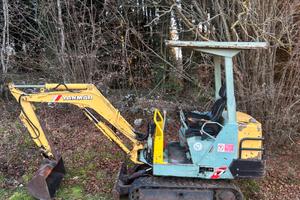 Mini escavatore Yanmar b 17 quintali
