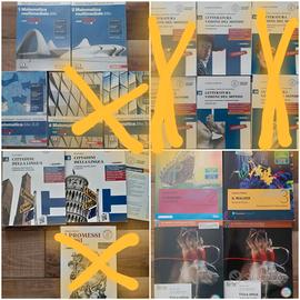 Libri liceo praticamente nuovi