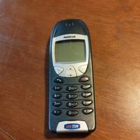 nokia 6210 con alimentatore 