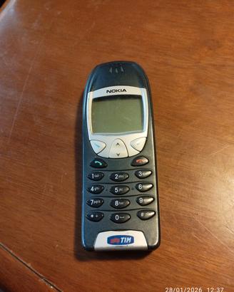 nokia 6210 con alimentatore 