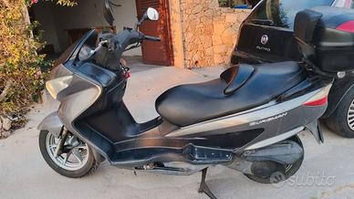 Suzuki BURGMAN UH 125