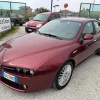 Alfa Romeo 159 Berlina 159 1.9 jtdm 16v Distinctiv