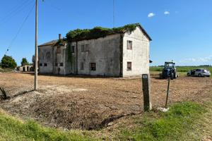 Rustico con progetto approvato, Delta del Po, RO