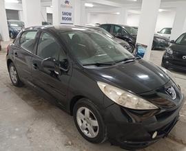 Peugeot 207 1.4 HDi 70CV 5p. X Line