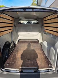 Volkswagen t6 2017 2.0 tdi.