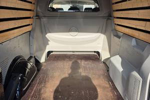 Volkswagen t6 2017 2.0 tdi.