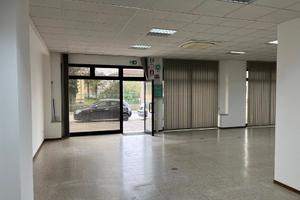 Locale uffici laboratorio negozio Gradisca d'Isonz