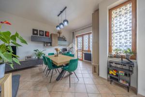 3 LOCALI A MONTE PORZIO CATONE