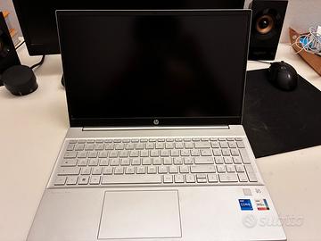 HP PAVILION