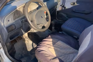 Fiat strada anno 2004